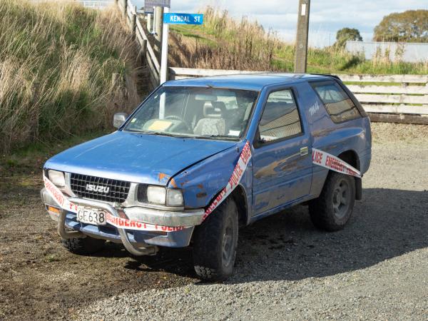 Police are calling for sightings of this vehicle in their search for Dale Watene. Photo: NZ Police