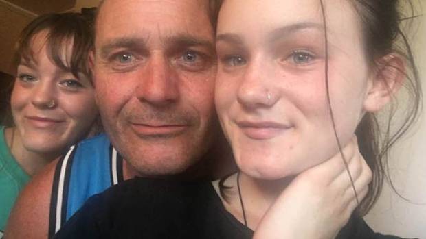 Jason Alexander with his daughters Tayla (left), and Sunmara. Photo: NZH / Supplied