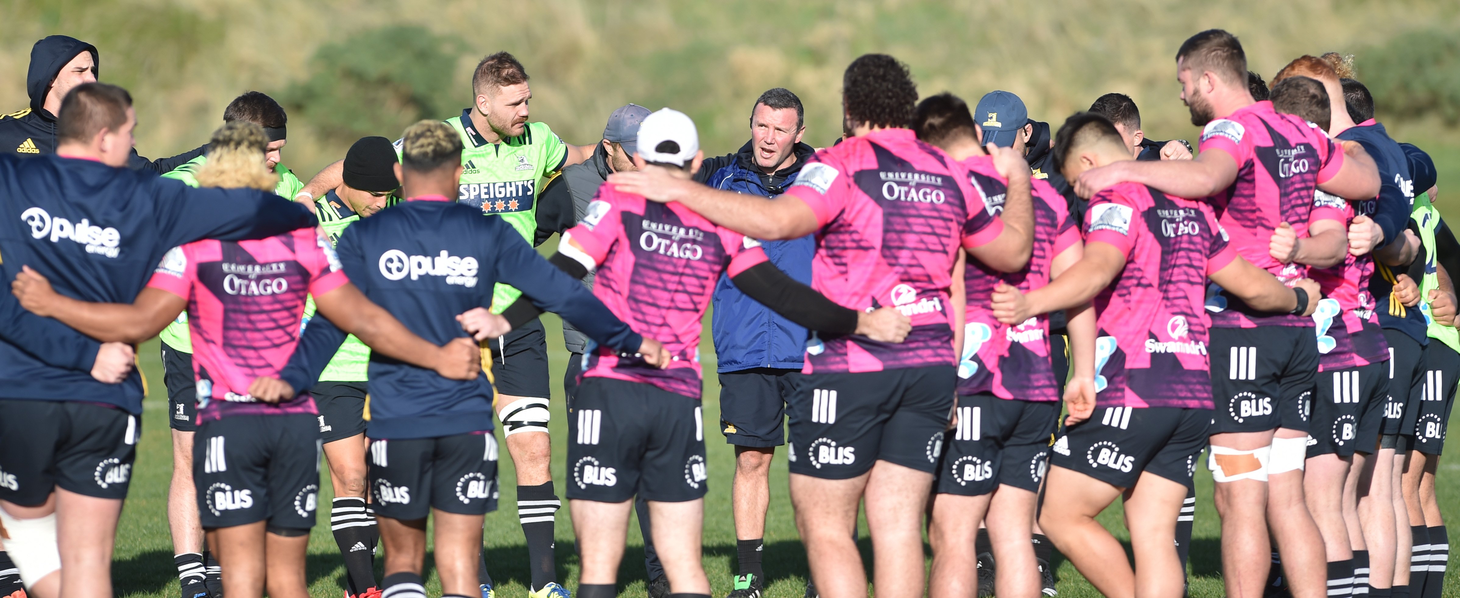 highlanders pink jersey