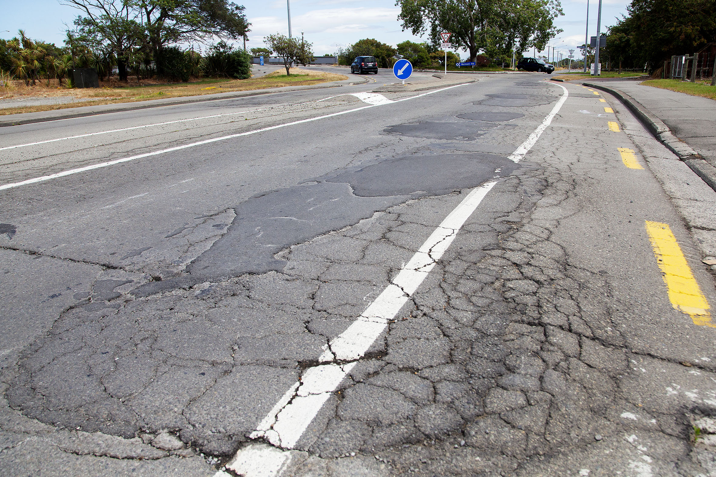 New Brighton Rd, near the intersection with Bower Ave. Photo: Geoff Sloan