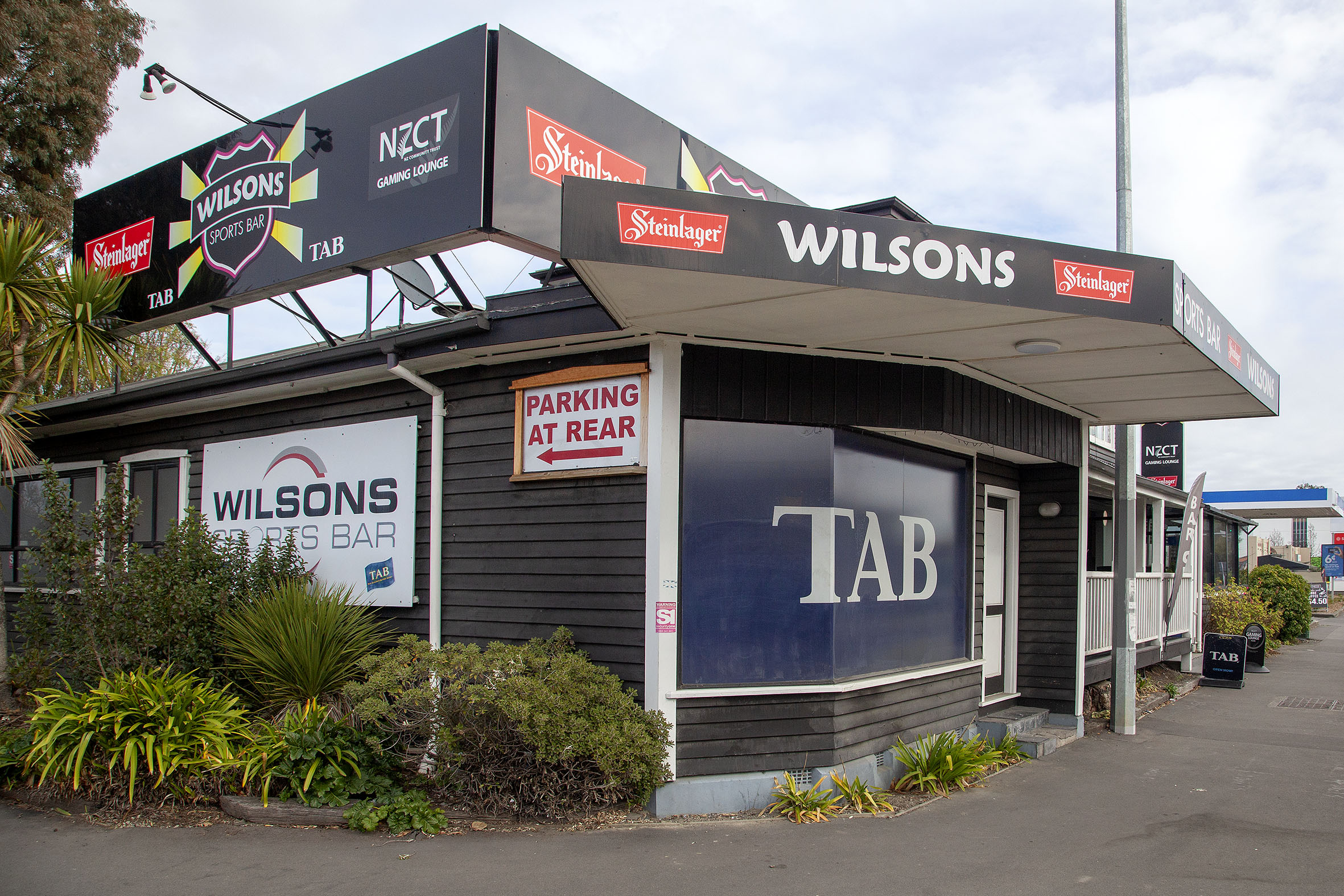 Wilsons Sports Bar on Riccarton Rd. Photo: Geoff Sloan