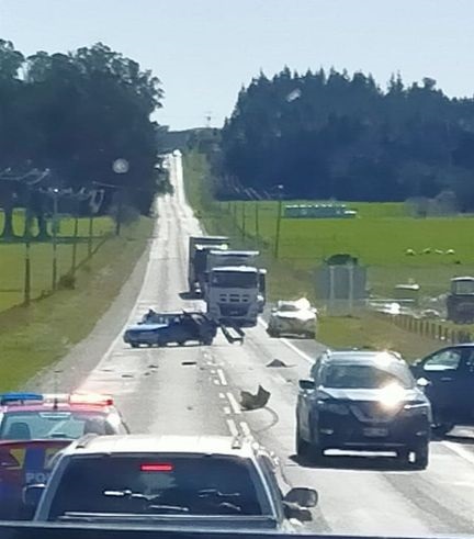 Both lanes of the road were affected for a time following the crash. Photo: Terry Sanderson Both lanes of the road were affected for a time following the crash. Photo: Terry Sanderson