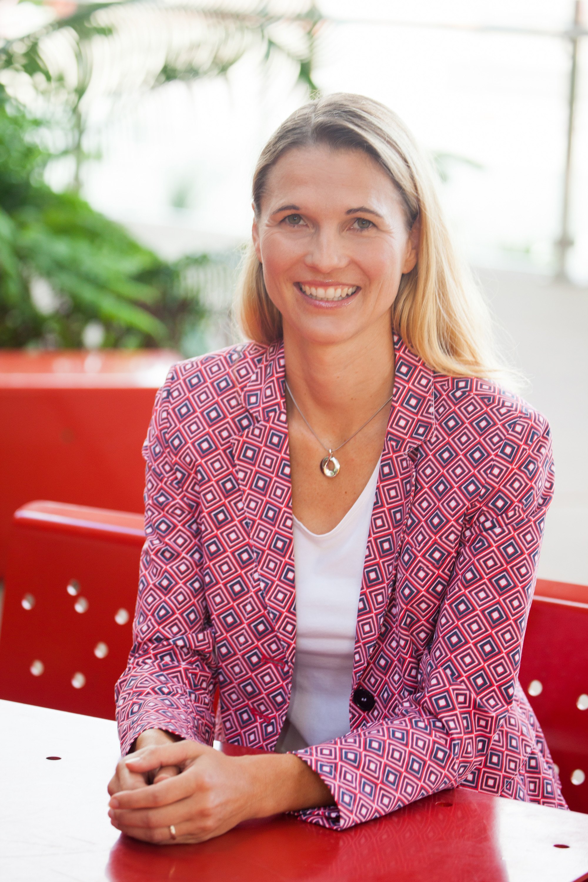 Prof Susanne Becken