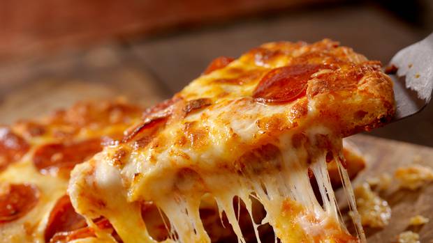 Kiwis like to keep it simple when it comes to pizza toppings. Photo: Getty Images