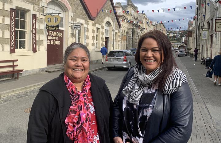 Silou Temoana and Hana Halalele in Oamaru's historic Victorian precinct. Photo: RNZ Pacific