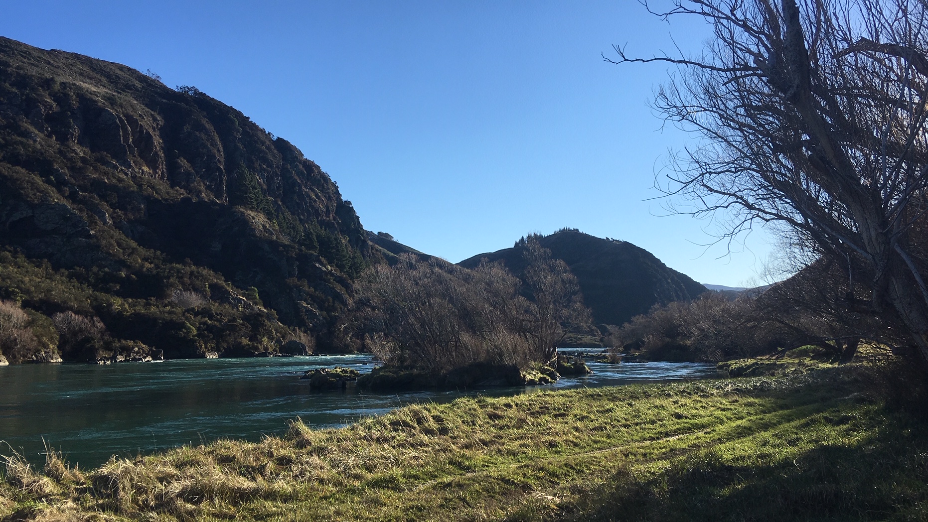 The Clutha River near Beaumont.