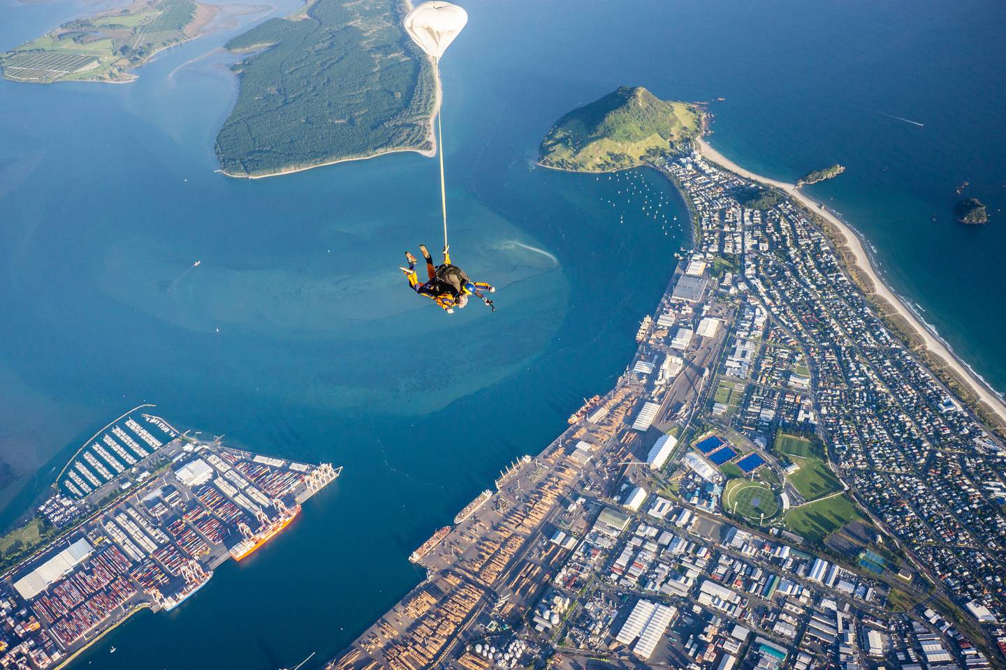 Richie McCaw completes his first ever skydive over Mt Maunganui. Photo: Supplied