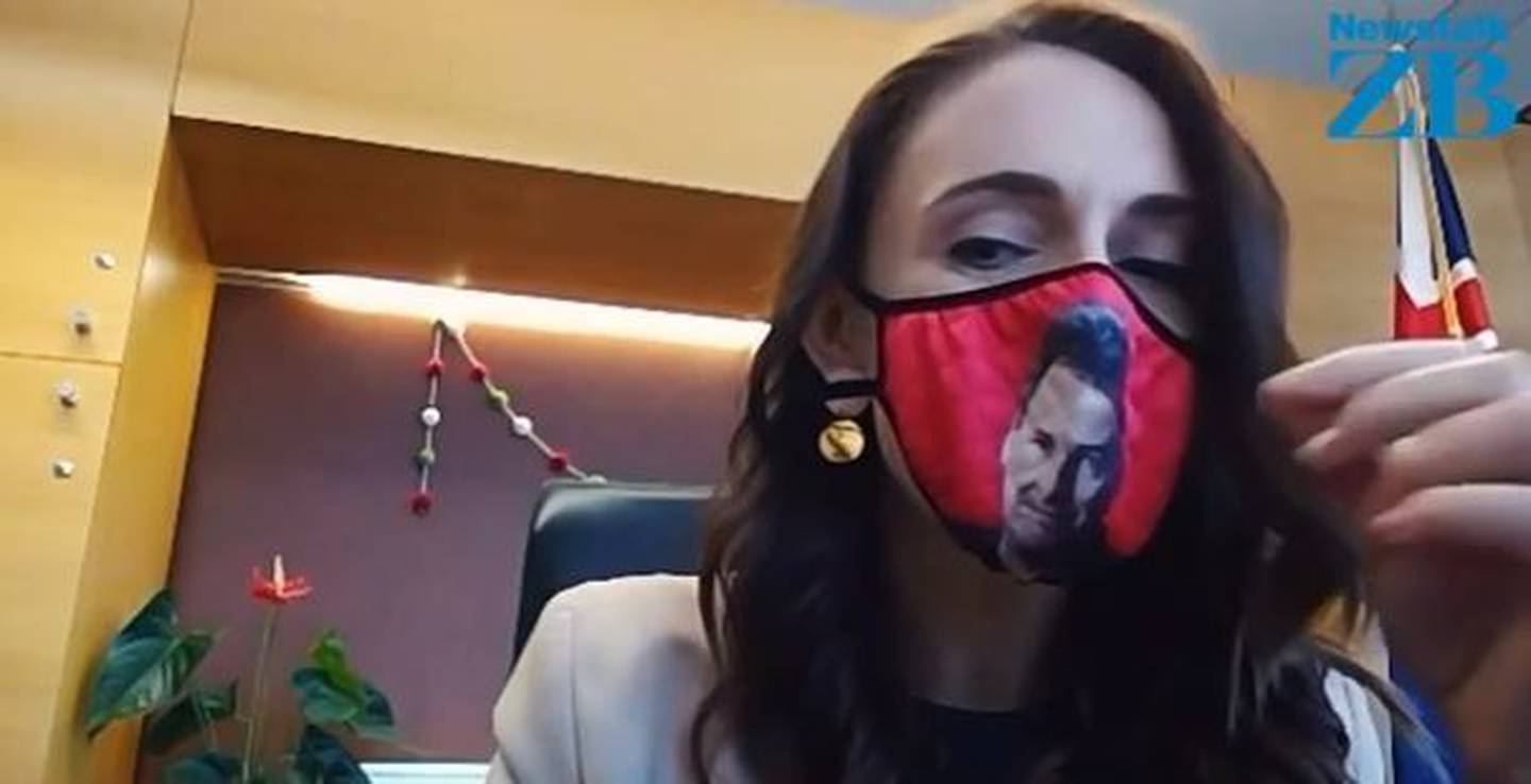 Mike Hosking gifted Jacinda Ardern a face mask with his face printed on the front. Photo: ZB