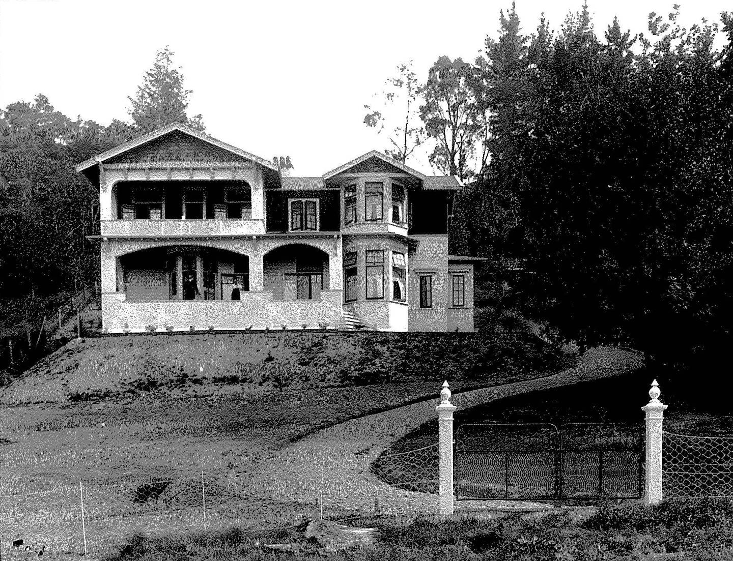 A photo of 54 Brougham St thought to have been taken in the 1900s. Photo: Bayleys