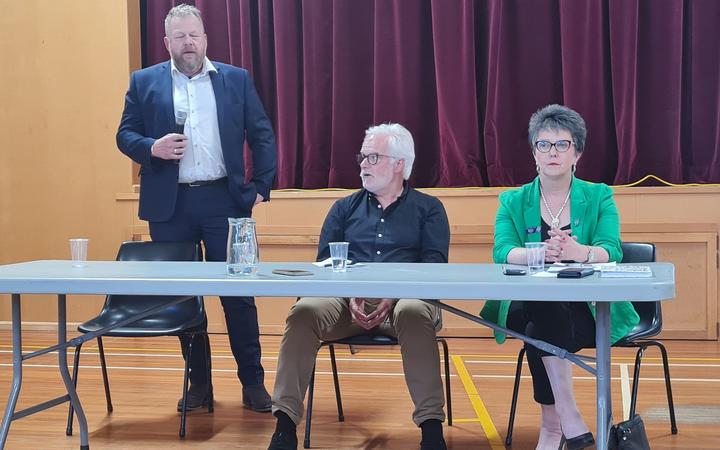 From left: Hurunui Council chief executive Hamish Dobbie, ECan's Andrew Arps and Hurunui District...