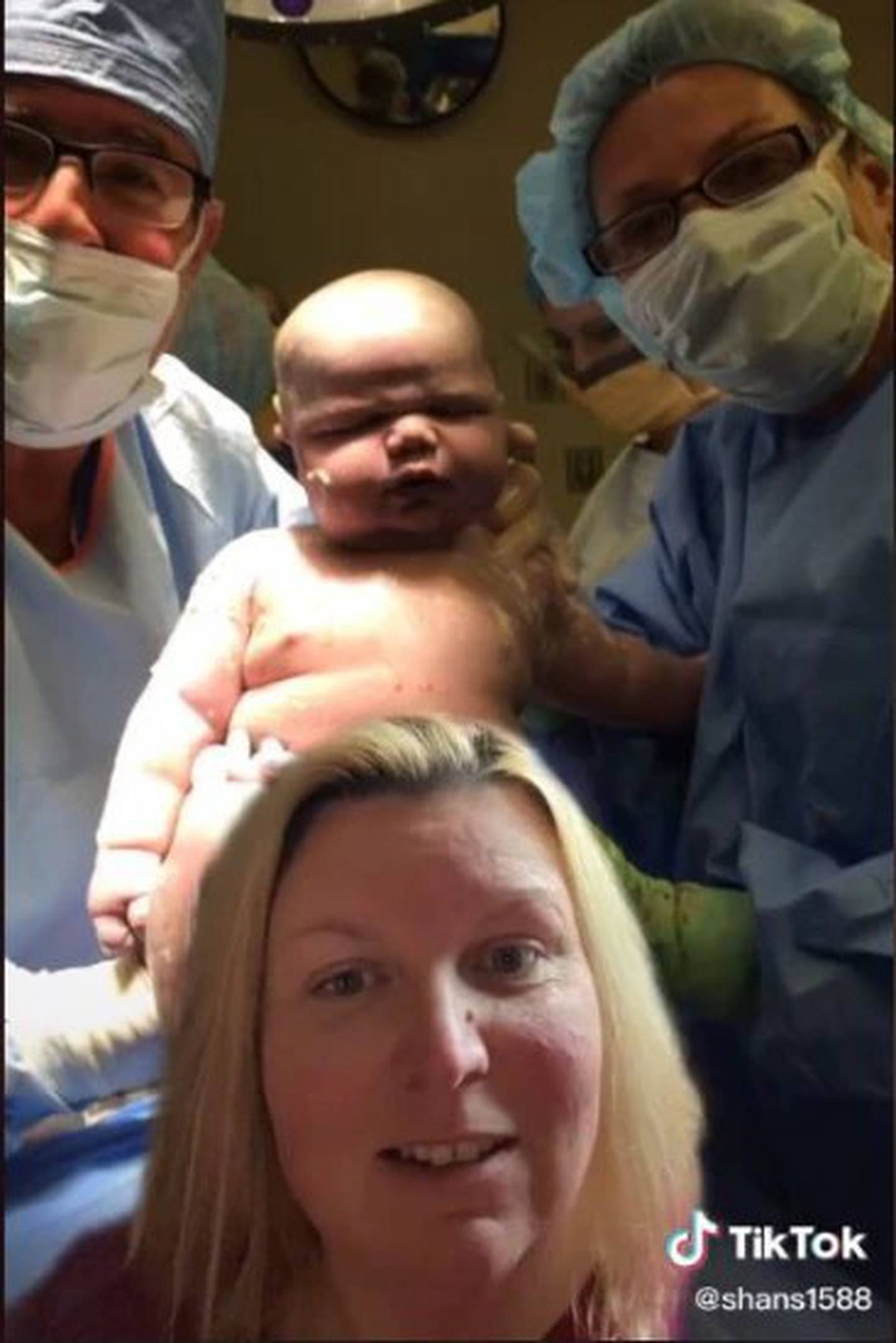 At 38 weeks and one day, Shan had her second son via C-section. Photo: TikTok
