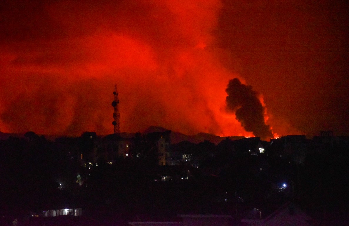 Smoke and flames rise from the eruption of Mount Nyiragongo near Goma. Photo: Reuters