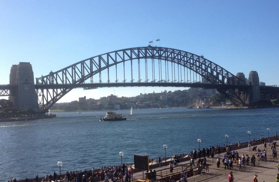 The pause to the transtasman bubble is only for flights from NSW, and it started from midnight...