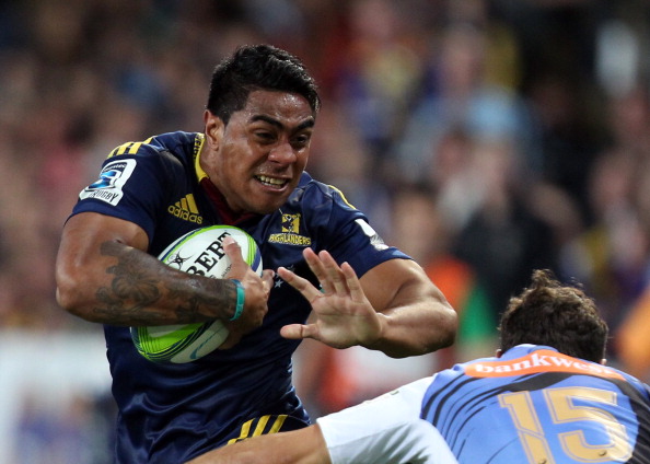 Highlanders centre Malakai Fekitoa on the charge against the Force. Photo Getty Images