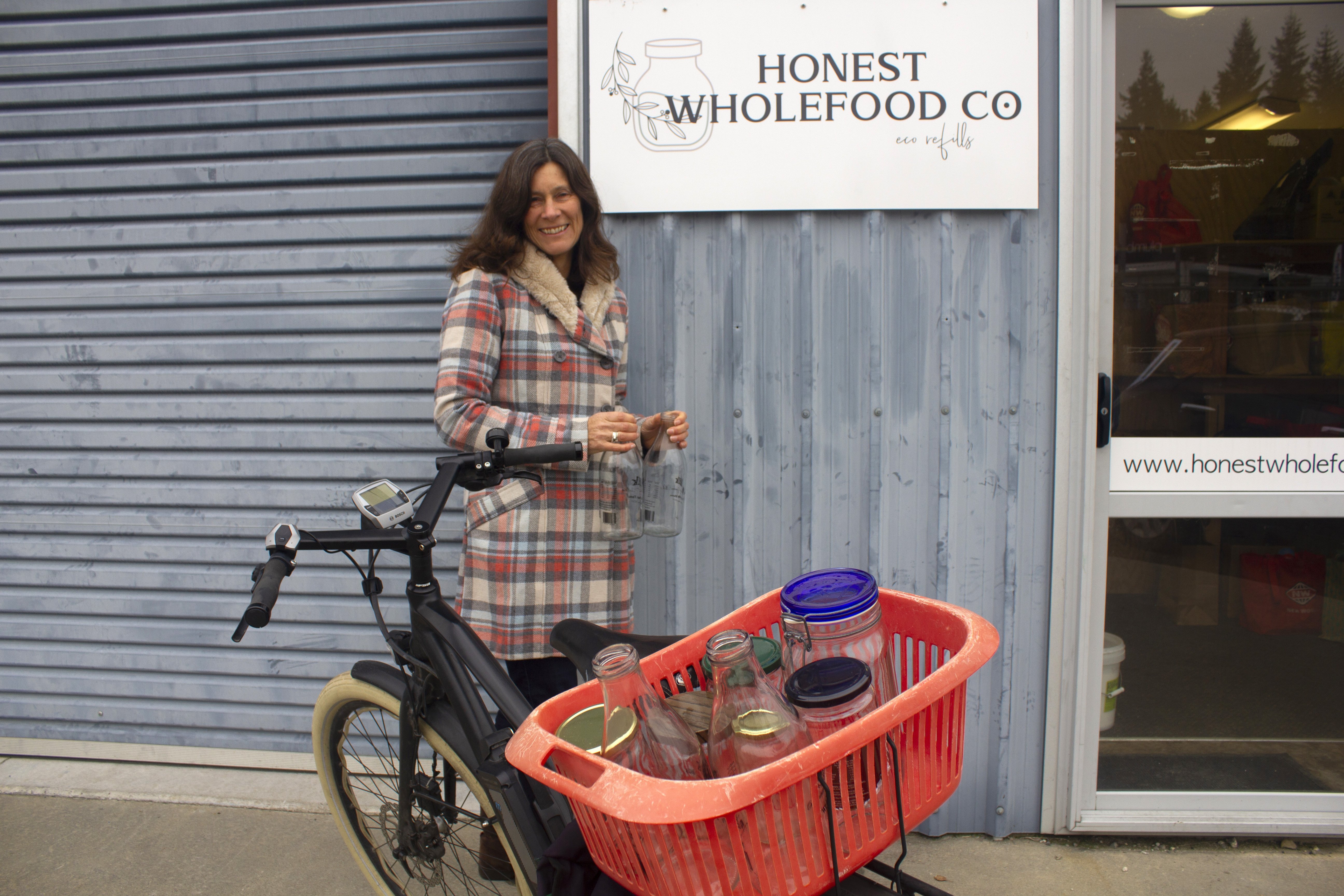 Me dropping off jars for refill at Honest Wholefoods. I wanted a beautiful wooden crate, but the...