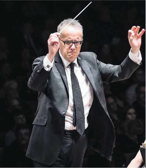 Marc Taddei conducting Orchestra Wellington in 2019;  PHOTO:  ELIAS RODRIGUEZ