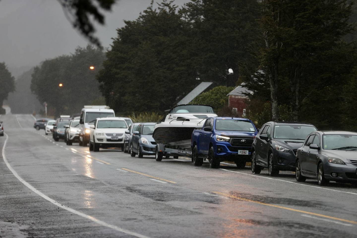 Traffic backs up at the road closure on State Highway 73 near Arthur's Pass. Photo: NZ Herald