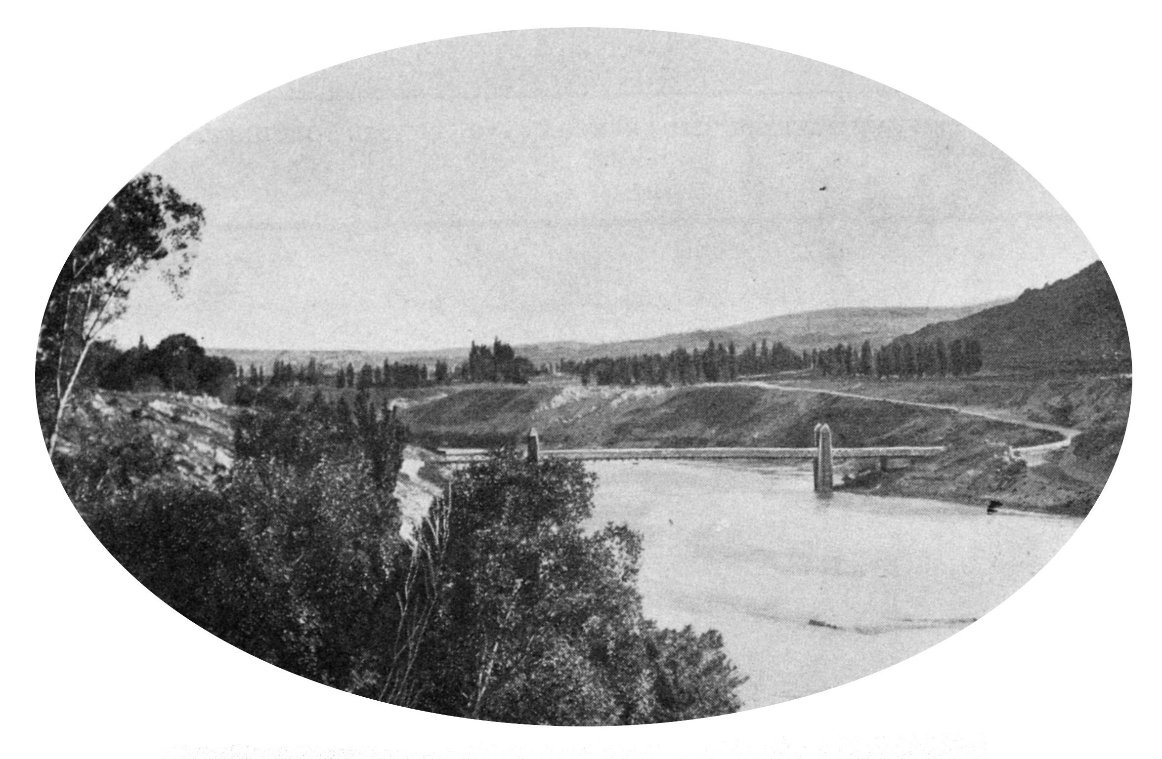 View from Clyde towards the Earnscleugh Flats across the Molyneux River (now officially Clutha...