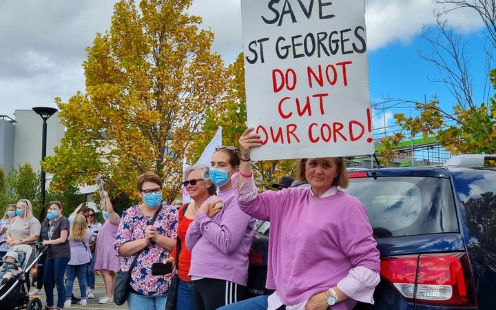 New Christchurch mums and midwives marched to St George's Hospital to hand deliver a petition to...