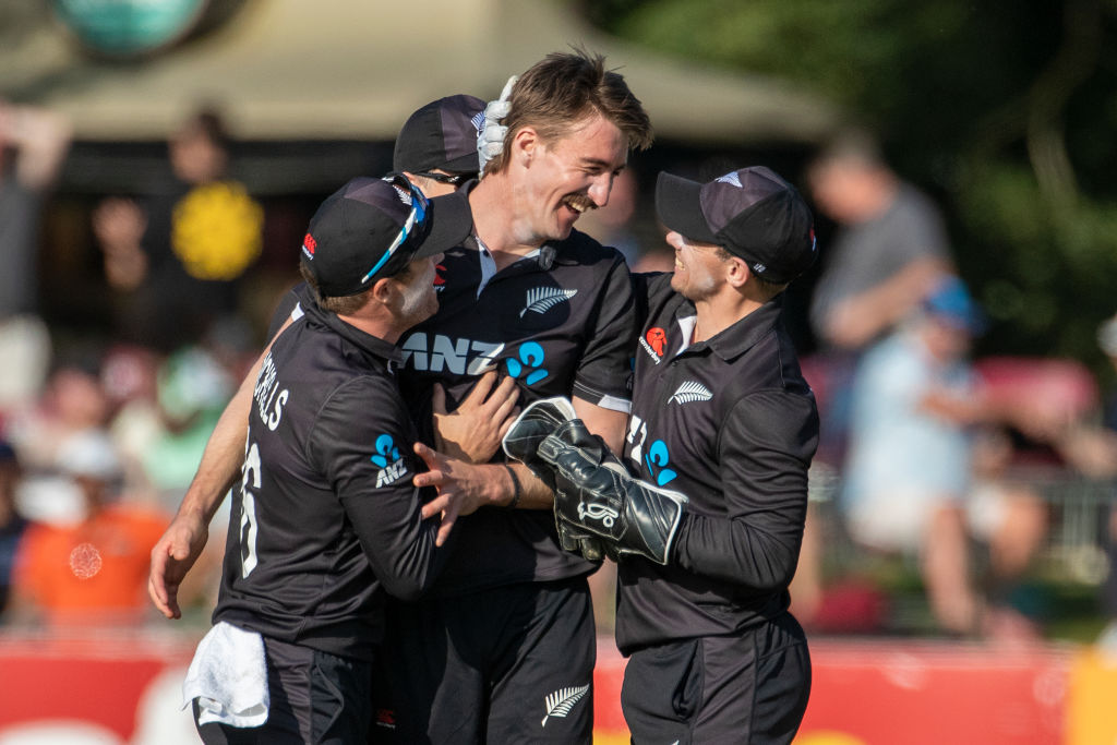 New Zealand players celebrate their win over Ireland. Photo: Getty Images