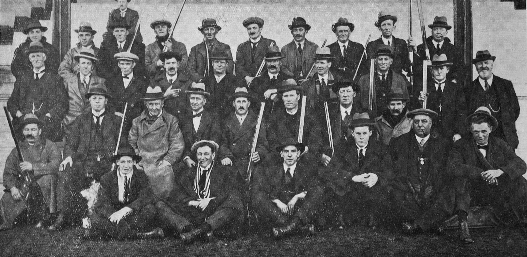 Competitors at the clay pigeon shooting championship at Dunedin. — Otago Witness, 8.8.1922