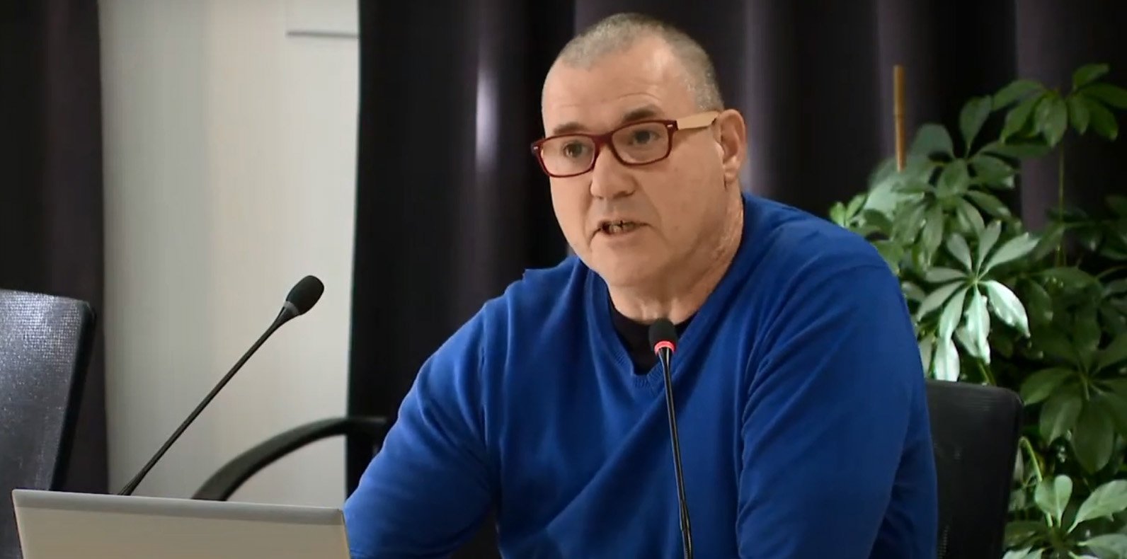 Professional theatre practitioner Jeremy Anderson makes his case to the Dunedin City Council last...