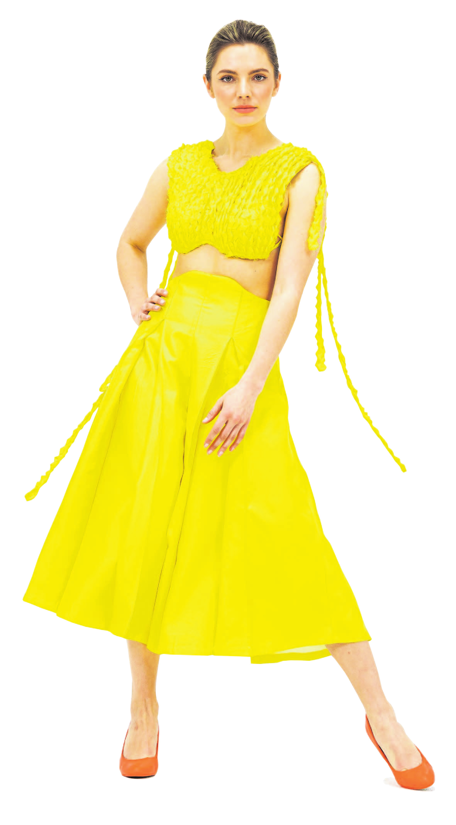 The "pleat girl" had to include pleats in the design of her culottes.