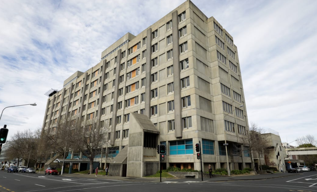 Dunedin Hospital has been struggling to retain staff. Photo: RNZ 