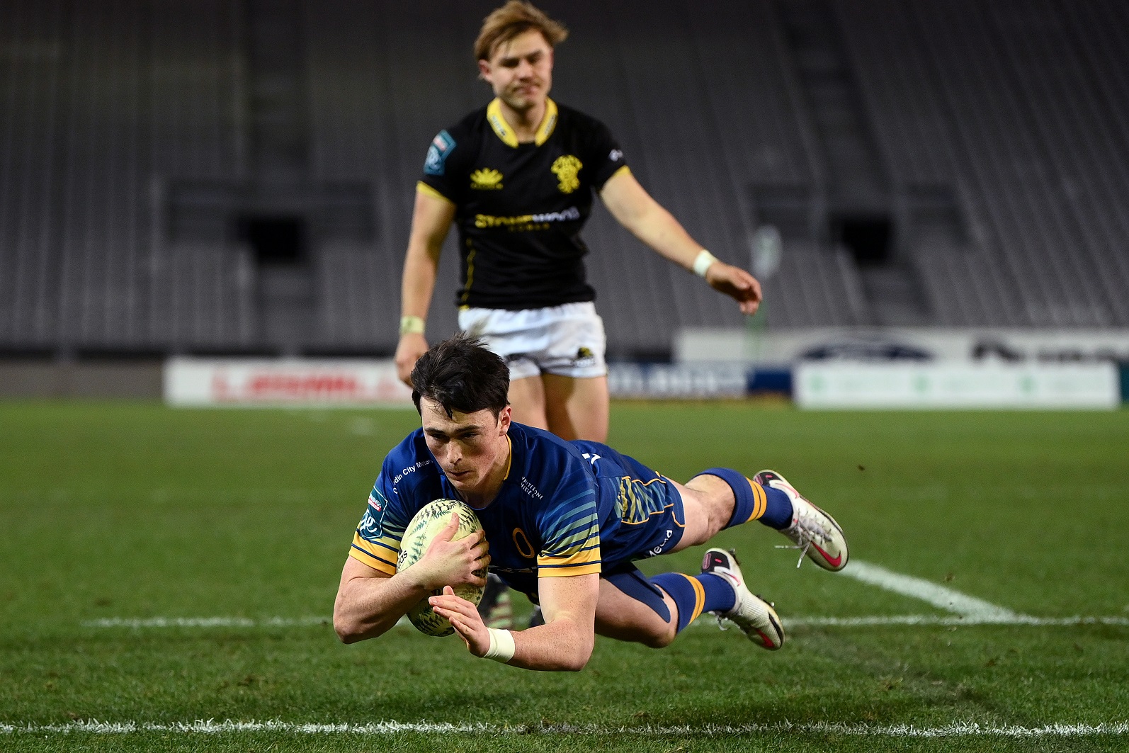 Son Jack Leslie scores for the blue and gold last month. Photo: Getty Images