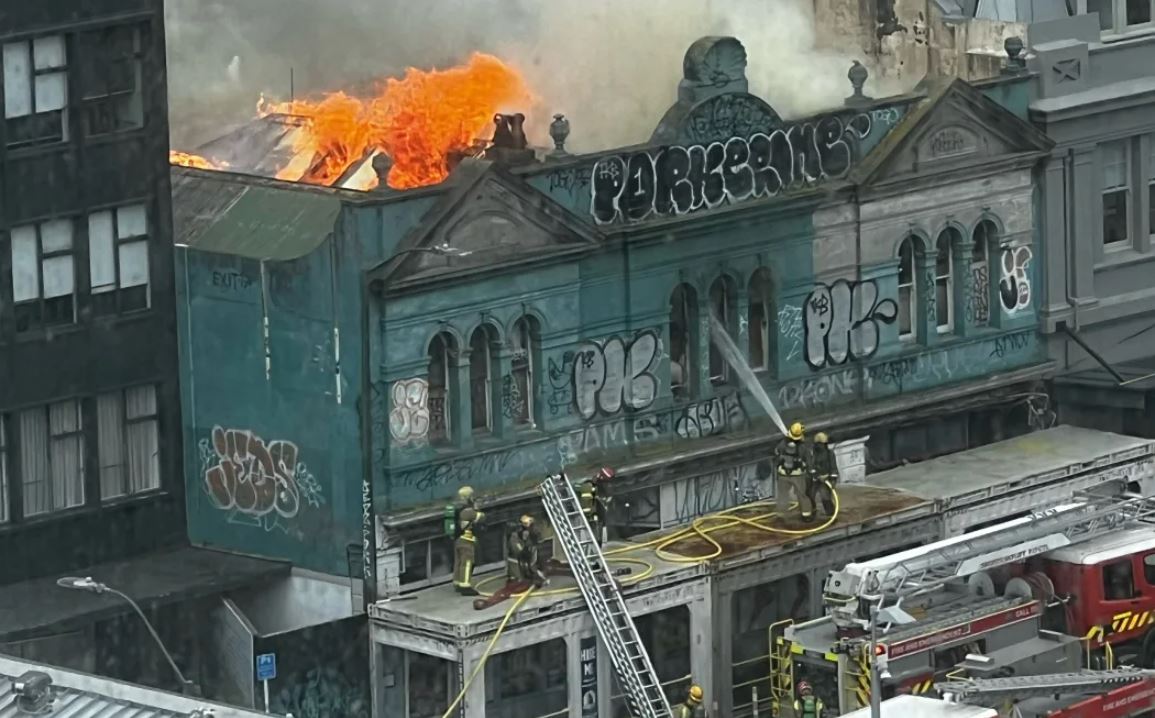 Fire crews respond to a fire on Ghuznee Street, Wellington. Photo: Supplied/Harry Meadows