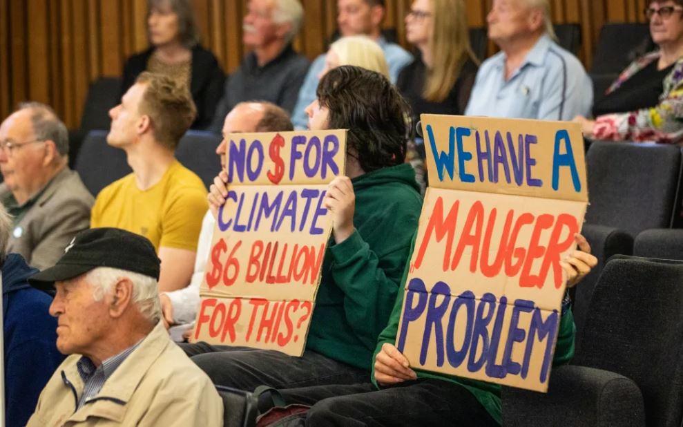 Protesters at the Christchurch City Council meeting on Wednesday. Photo: RNZ / Nate McKinnon