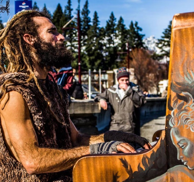 AJ Hickling performing in Queenstown.