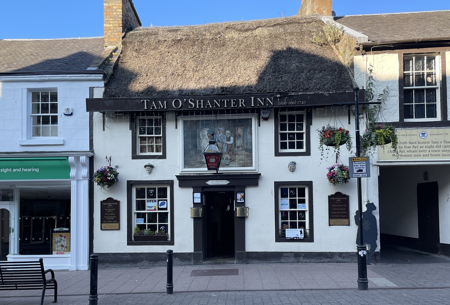 Inn Tam o’ Shanter Inn on Ayr’s High St.