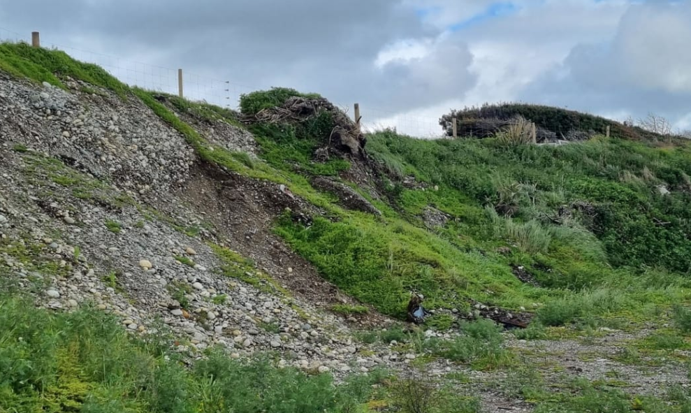 Erosion at the tip of Bluecliffs. Photo: RNZ