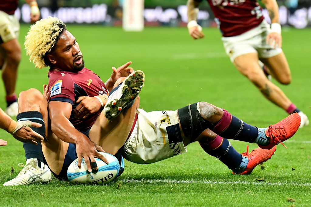 A nice lineout move led to a try by halfback Folau Fakatava. Photo: Getty Images 