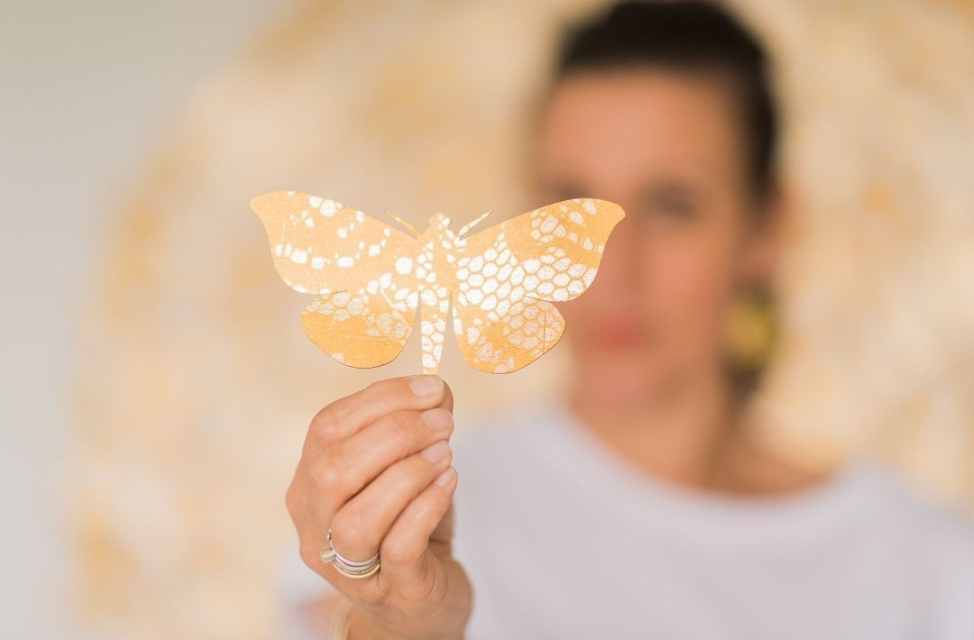 Stichbury’s hand-painted, paper butterflies have taken flight all over the country.