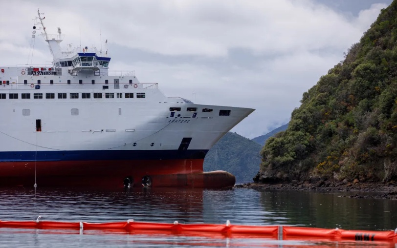 The Aratere ran aground in the Marlborough Sounds last year. Photo: RNZ 