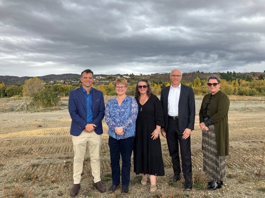 Southland MP Joseph Mooney (left) with Abbeyfield Alexandra steering committee members Carole...