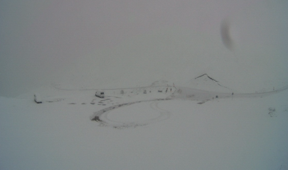 The Crown Range summit blanketed in snow this morning. Photo: MetService