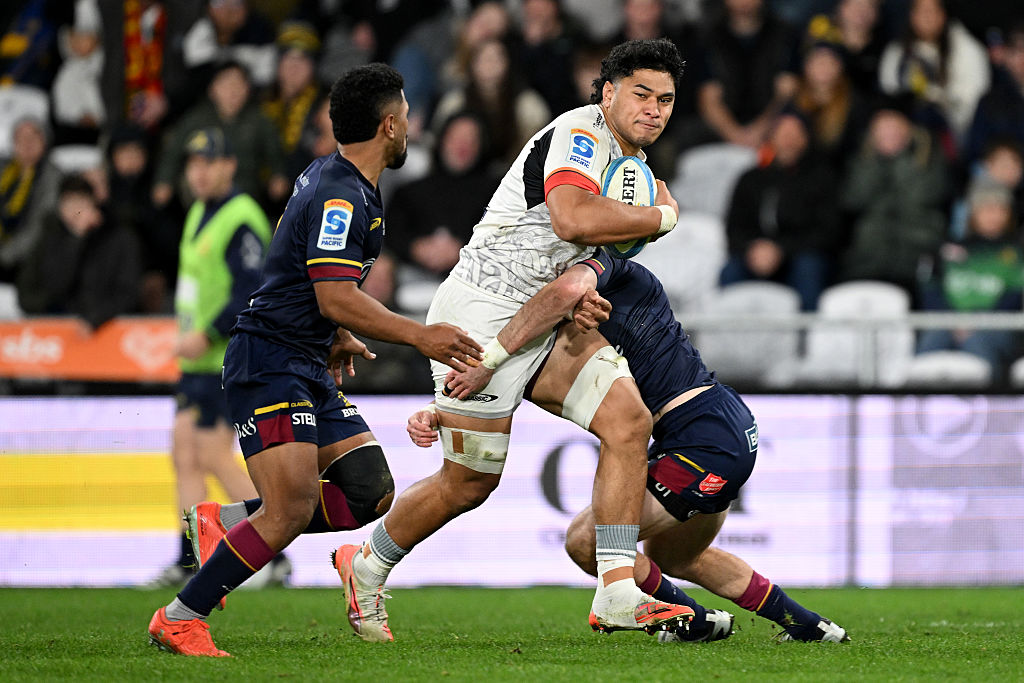 Chiefs No 8 Wallace Sititi charges forward against the Highlanders in Dunedin last month.