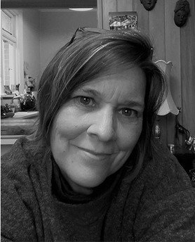 Michelle Elvy.