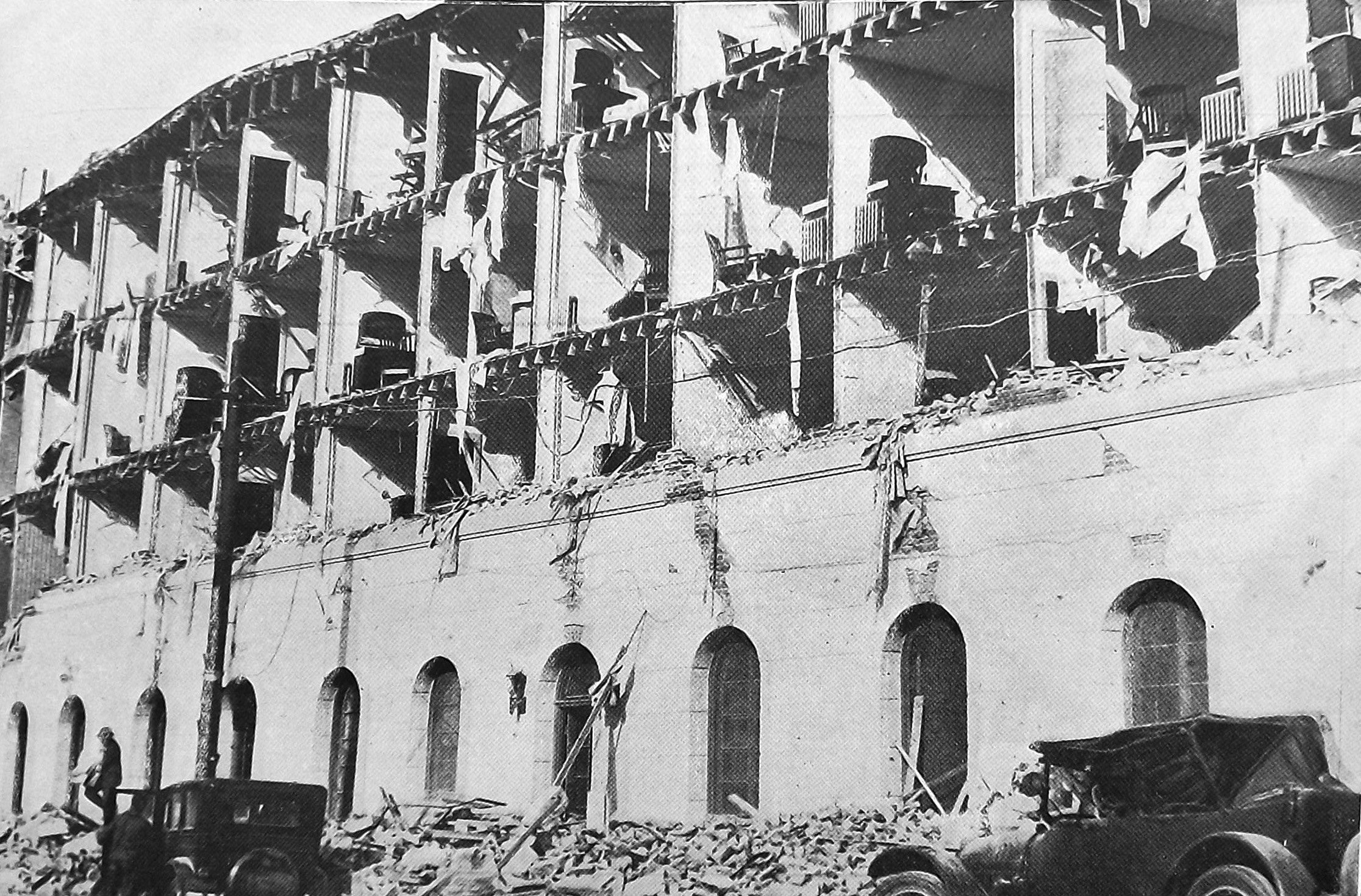 The Hotel Californian, Santa Barbara, with its entire side wall missing following an earthquake. ...