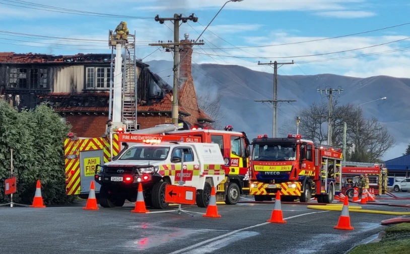 Fire crews at the scene in Fairlie. Photo: RNZ