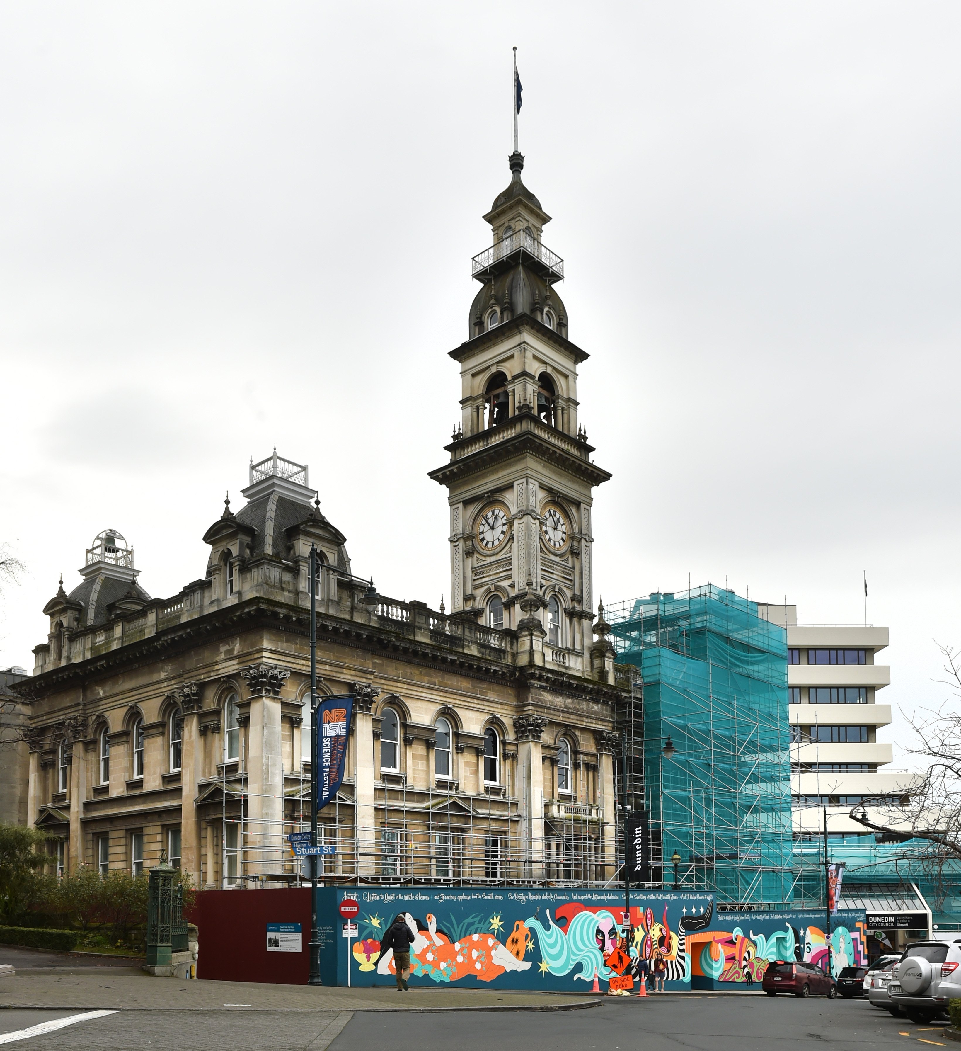 Heritage New Zealand Pouhere Taonga has endorsed plans to restore Dunedin's Municipal Chambers,...