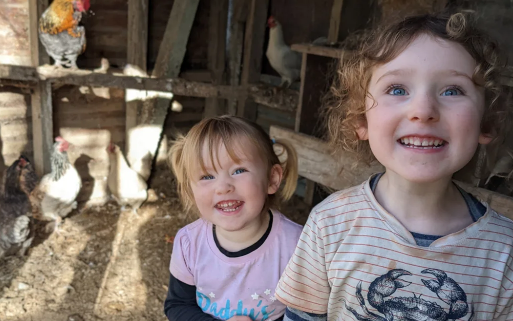 Ivy and Imogen Collins. Photo: supplied