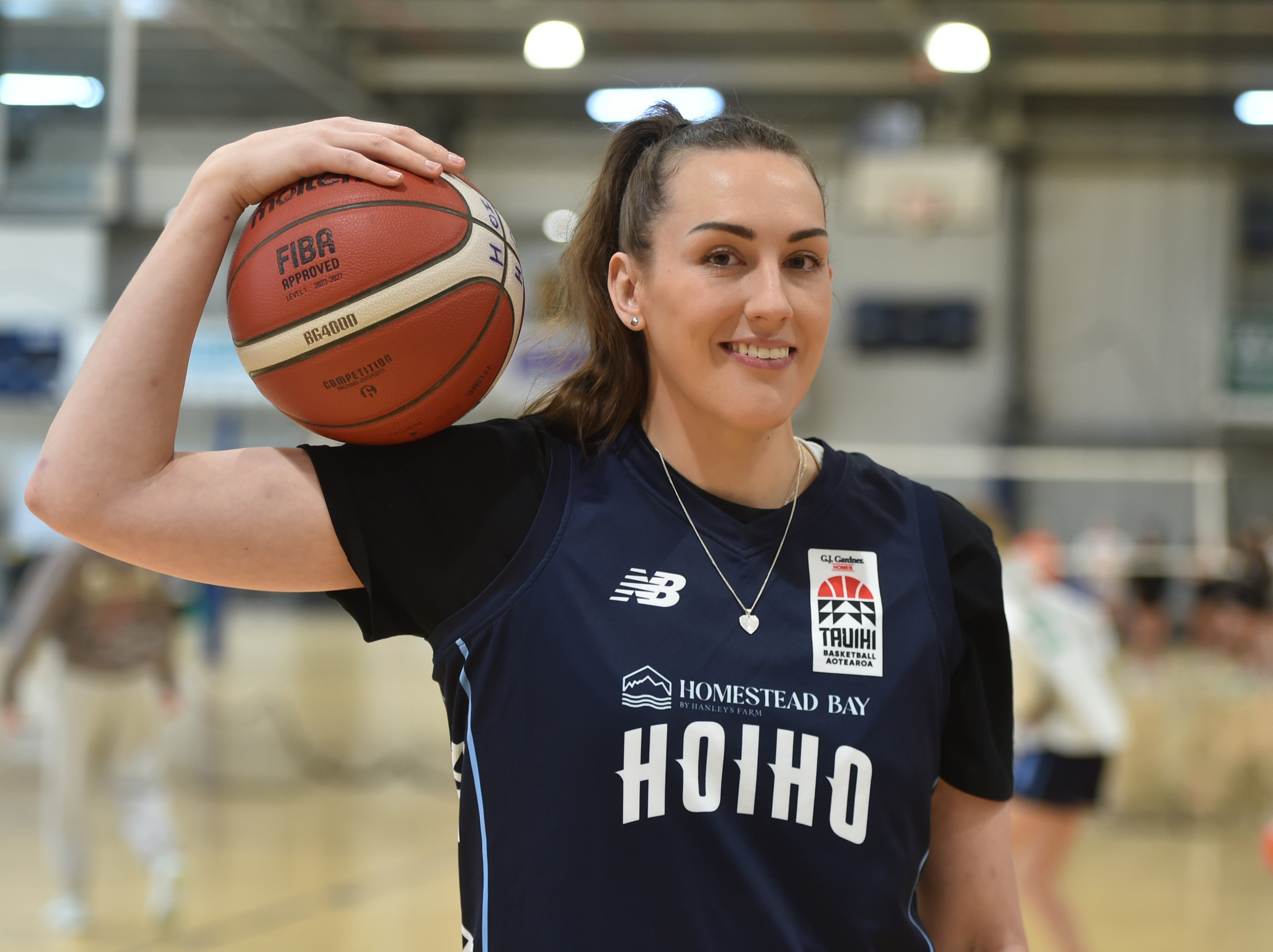 Southern Hoiho centre Jessie Edwards is looking forward to hitting the ground running in her...