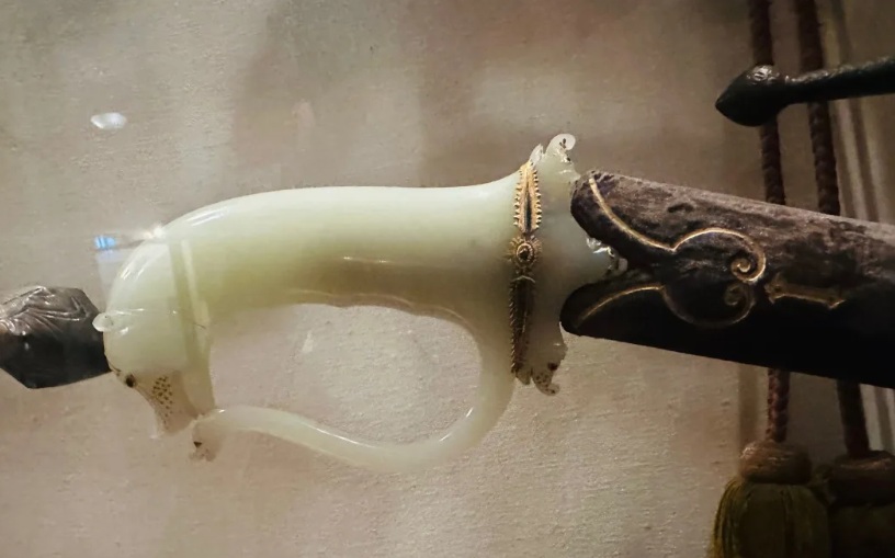 Tūhura Otago Museum has dispelled claims a sword in its collection had any connection to 10th...