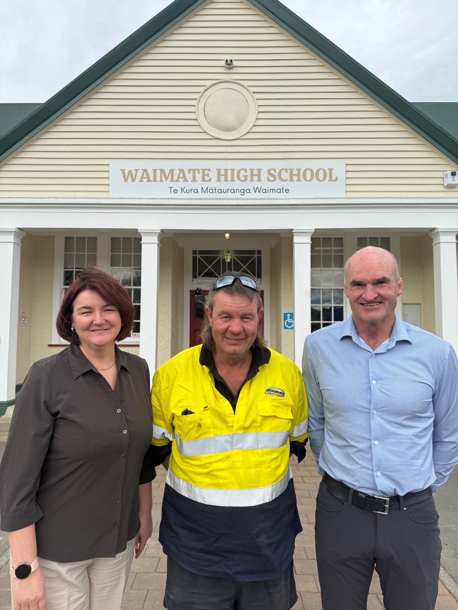 Celebrating a $5000 contribution to Waimate High School’s AgHub are (from left) principal Jo...