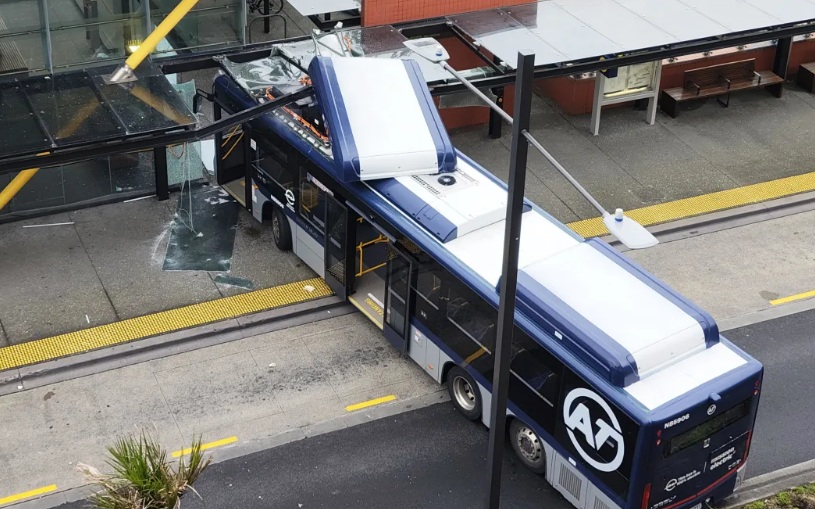 An Auckland Transport bus crashed into the New Lynn station this afternoon. Photo: Supplied /...