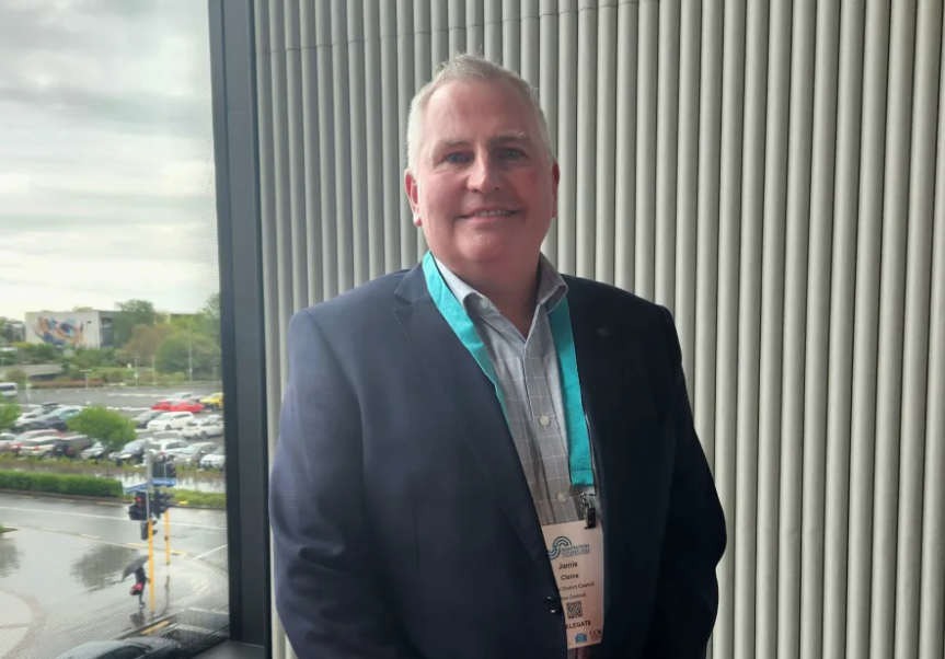 Jamie Cleine at the Adaptation Futures Conference. Photo: RNZ